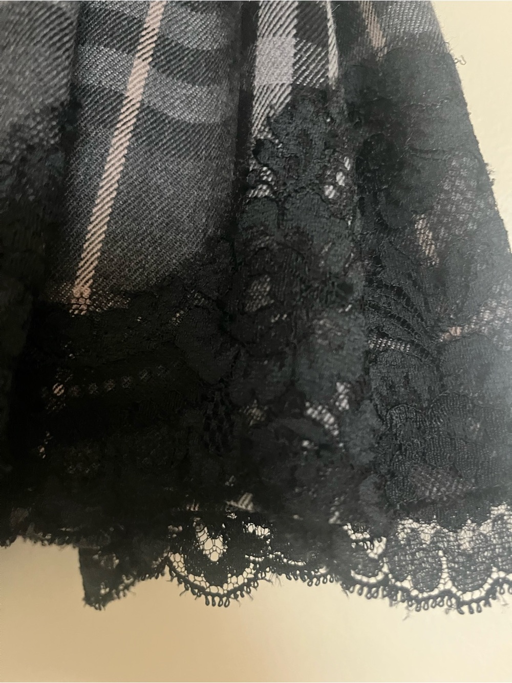Burberry grey plaid kilt skirt - Picture 3 of 5